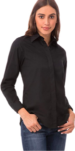 woman wearing black basic dress shirt